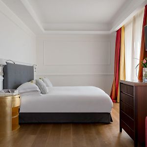 Deluxe Junior Suite